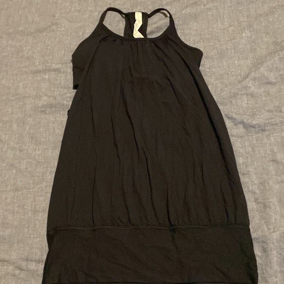 Lululemon no limits tank - Picture 3 of 3